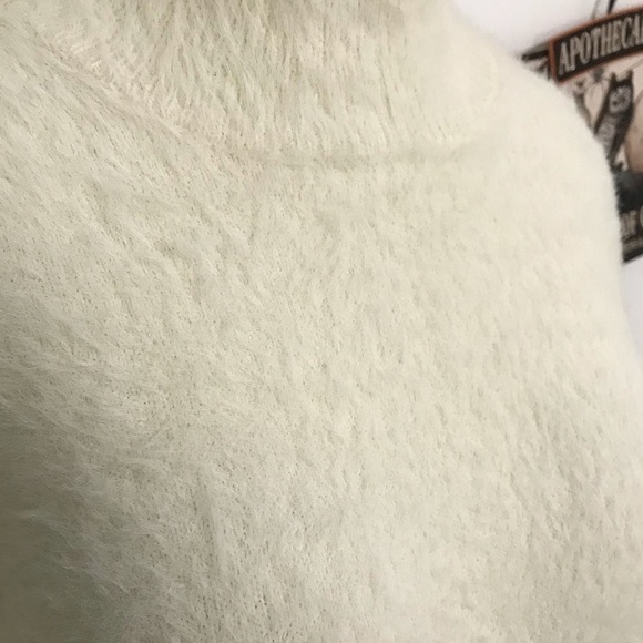 Express x Negin Mirsalehi Cream Fluffy Mock Neck Sweater Size Medium - Picture 5 of 5